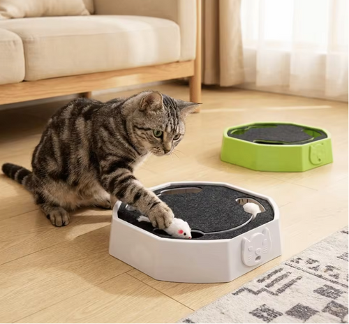 DiscoCat, tocadiscos giratorio con ratón para gatos